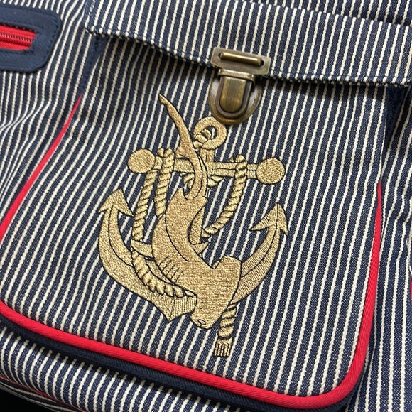 Paul Frank Large Nautical Weekender W/ Removeable Shoulder Strap Red/White/Blue - Picture 2 of 8